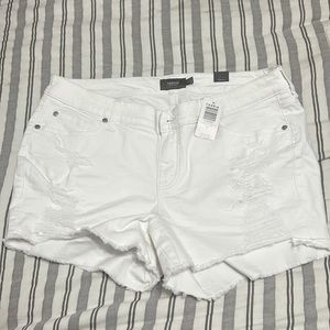 torrid white denim short NEW